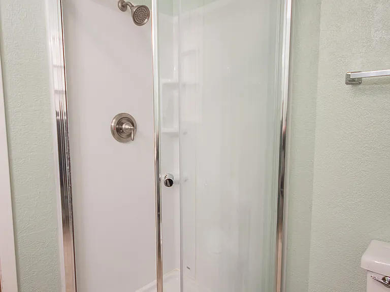 317 Murray Dr — Photo 17