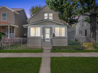 708 7th St SW, Cedar Rapids, IA 52404