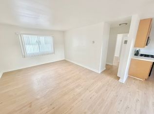 309 15th St APT 2, Huntington Beach, CA 92648