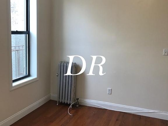 4th image of 905 43rd St APT D1