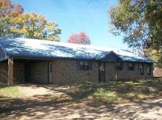 1095 Storie Rd, Jefferson, TX 75657