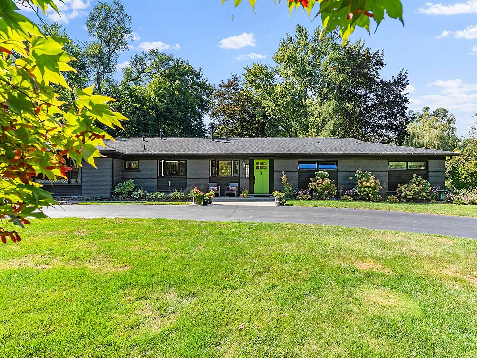 1st image of 4860 Tullamore Dr
