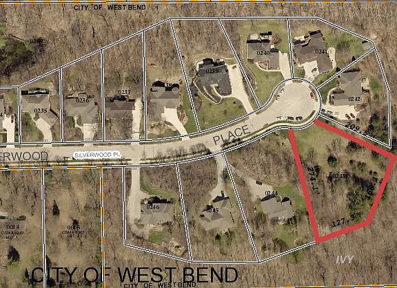 2nd image of 1045 Silverwood Pl