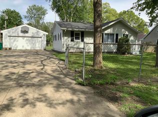 50632 Kenilworth Rd, South Bend, IN 46637