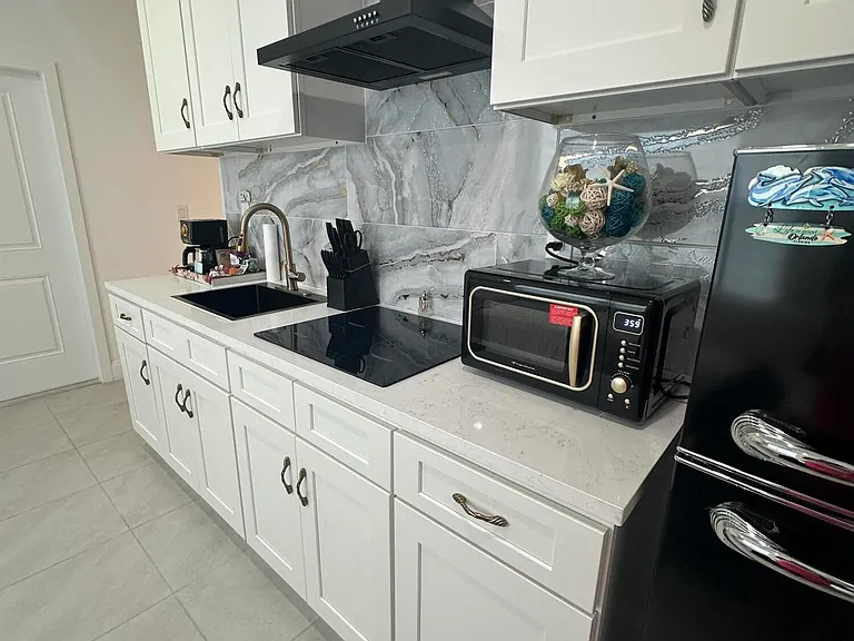 517 SW Halden Ave — Photo 6