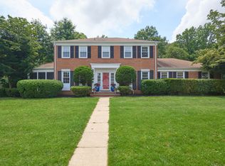 52 Brookwood Dr, Freehold, NJ 07728