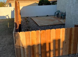 1127 E Donovan Rd, Santa Maria, CA 93454