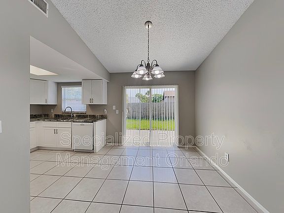 5th image of 11309 Darlington Dr