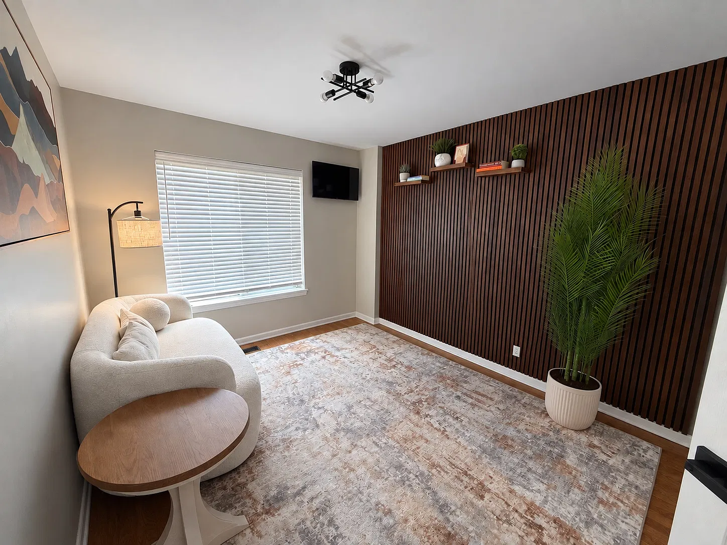 2759 S Embers Ln — Photo 2