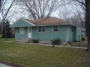 2nd image of 30210 Sumac Dr