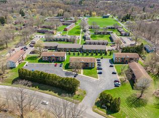 828B Holly Dr #D43, Fulton, NY 13069