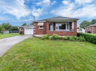 45 Kies Ct, Niagara Falls, NY 14304