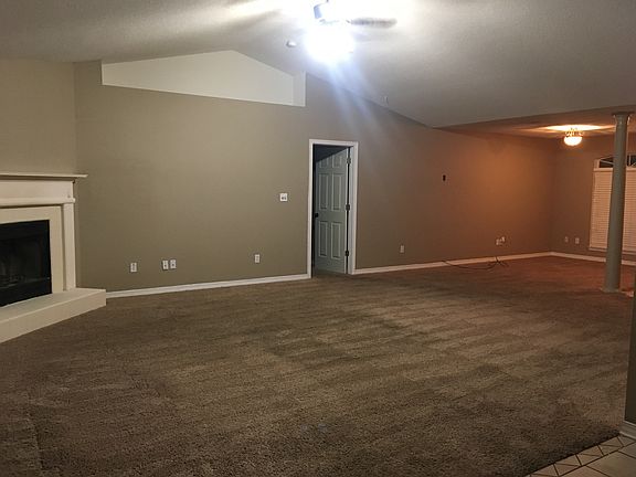 4th image of 6030 Suntan Cir