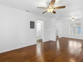 1503 Sacramento, San Antonio, TX