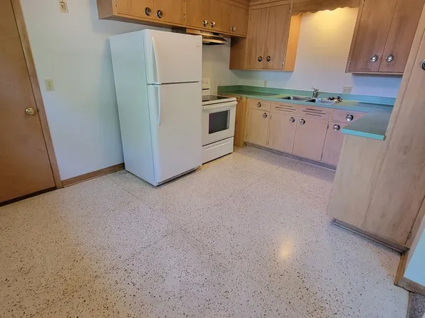 319 E Harris St, 319 E Harris St #5, Appleton, WI 54911