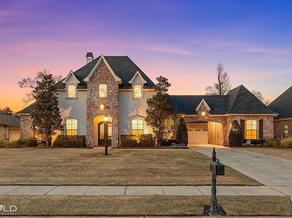 410 Oakwood Trace Ct