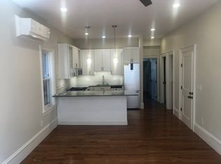 32 Trenton St #1R, Boston, MA 02128