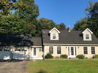 85 Wendy Acres Dr, Hermon, ME 04401