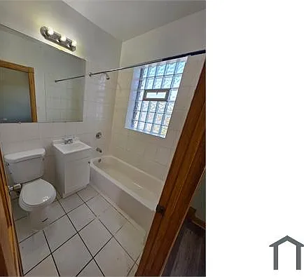1608 E 82nd St #3 — Photo 5