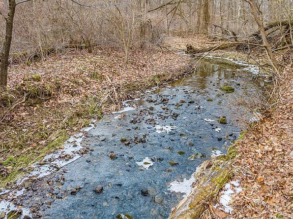 4th image of 5794 Township Road 107