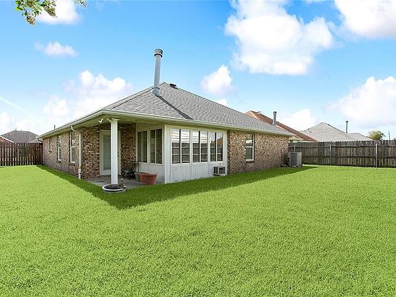 3rd image of 1701 Caitlin Ct