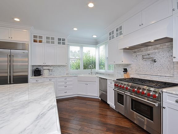 5th image of 3639 Deauvilla Ct