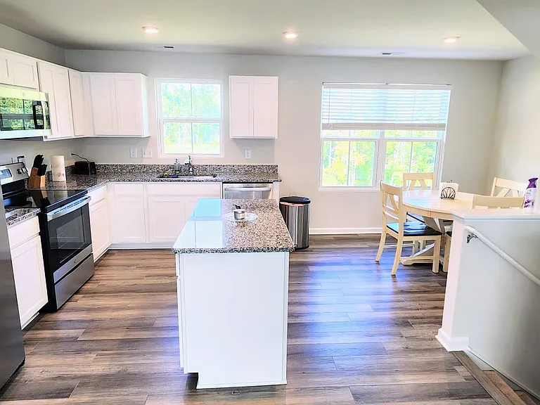 1111 Pale Moss Dr — Photo 3