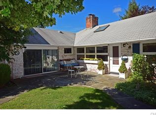 39 Kellogg Hill Rd, Weston, CT 06883