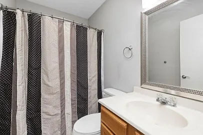 105 Hemlock St — Photo 16