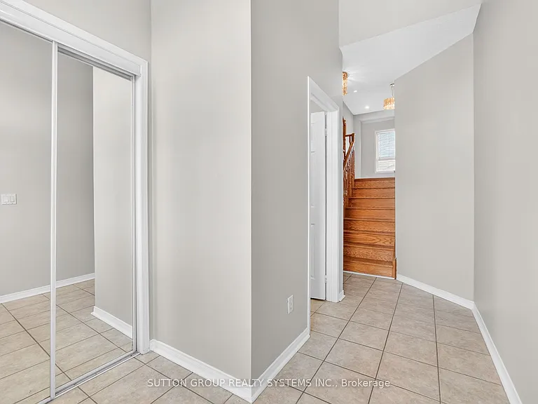 6556 Opera Glass Cres S — Photo 5
