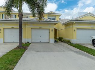 4952 Fulton St, Lake Worth, FL 33463