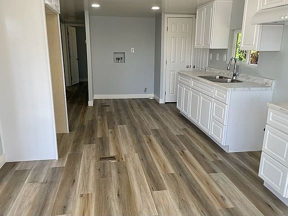 3rd image of 1097 N State St #174