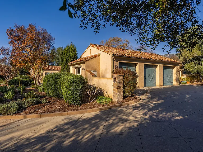 12969 Blue Heron Cir — Photo 6