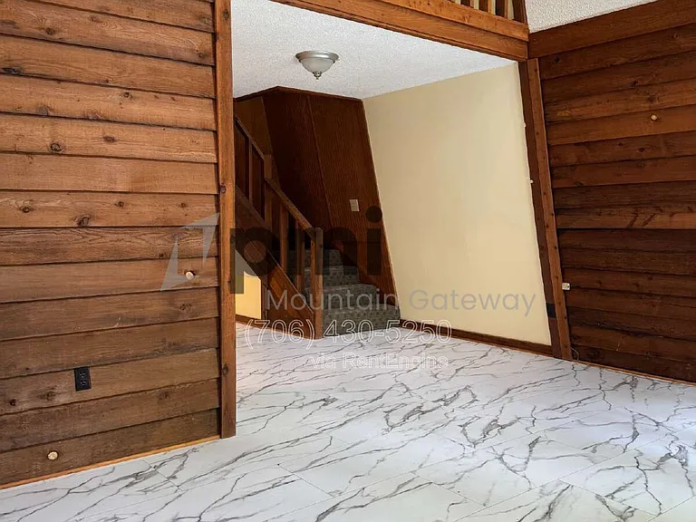 150 Cross Creek Trl — Photo 3