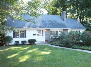 139 Longfellow Dr, Longmeadow, MA 01106