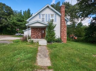 84 W Mountain St, Worcester, MA 01606