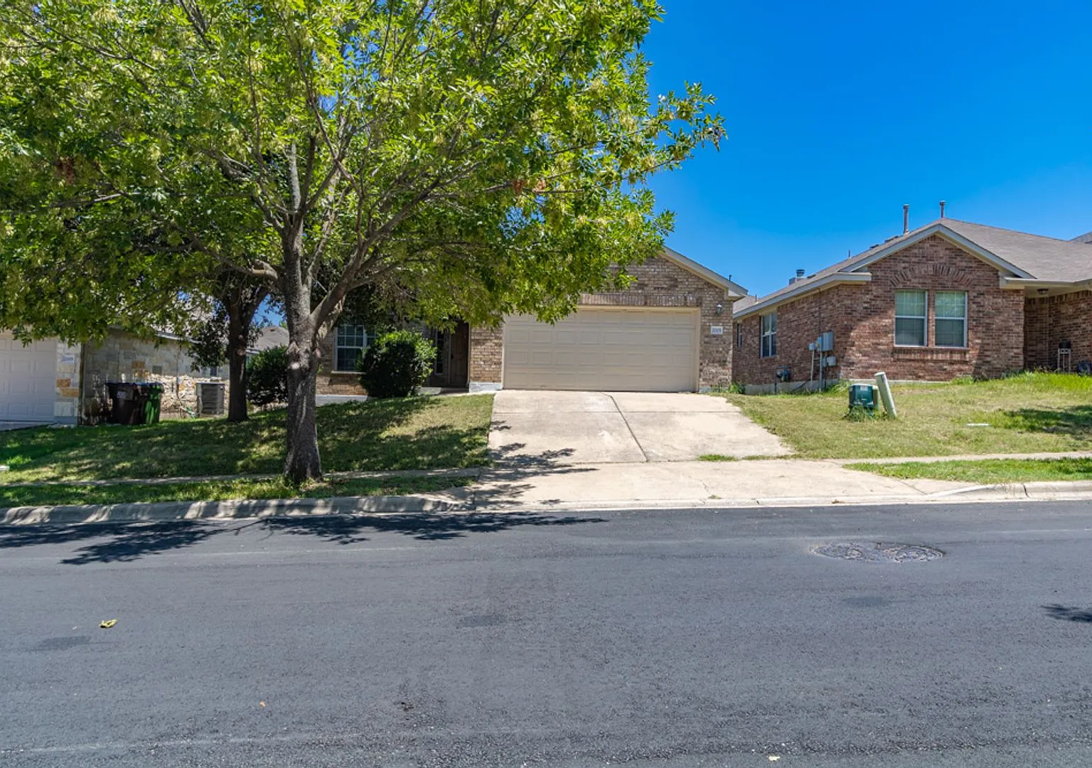 2005 Rachel Ln Round Rock, TX 78664 — Photo 1