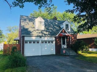 3465 Sandy Beach Rd, Grand Island, NY 14072