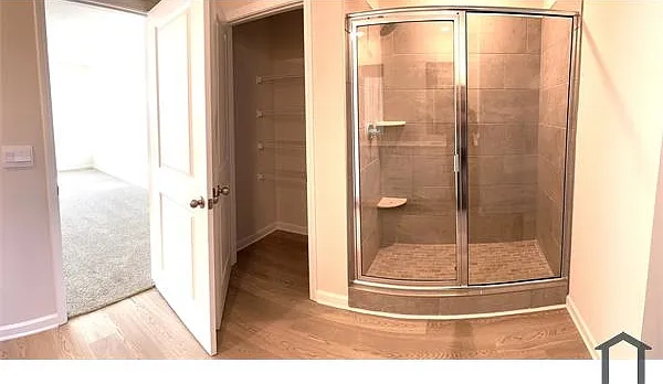 3624 Commodore Ct — Photo 10