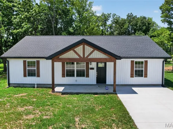 535 Hayes St, Lebanon, MO 65536