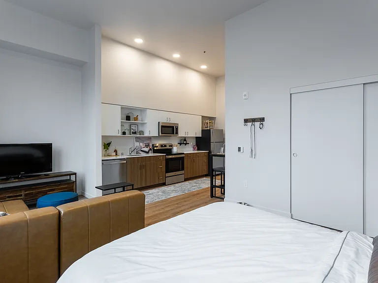 Navalia Apartments — Photo 25