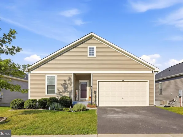 134 Patchwork Dr, Stephenson, VA 22656