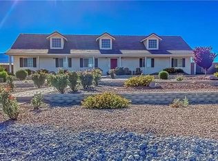 201 Lupin St, Pahrump, NV 89048