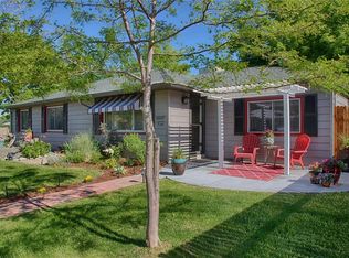 10207 E 7th Ave, Aurora, CO 80010