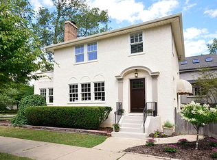 3055 Park Pl, Evanston, IL