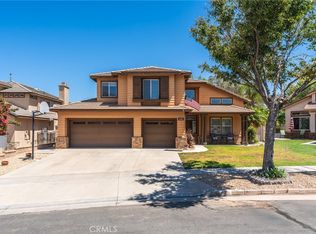 935 Rustlers Way, Corona, CA 92882