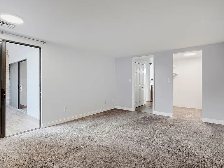 800 N Pearl St #709 — Photo 9