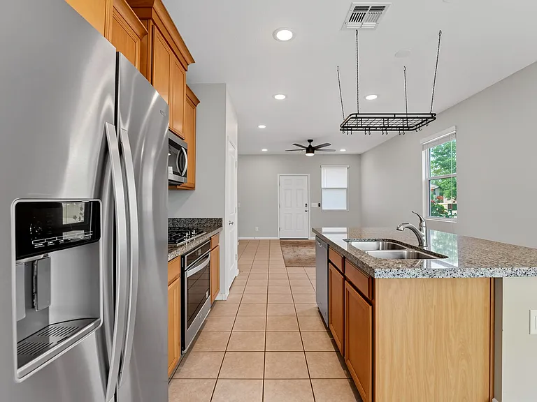 3629 E Archer Dr — Photo 10