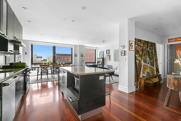 233 Pacific Street #4C