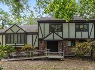 5 Chaise Cir, Andover, MA 01810